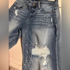 Judy Blue distressed jeans, size 5/27